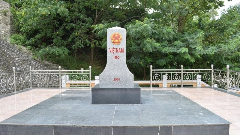 Cửa khẩu Hữu Nghị điểm đến hút khách mỗi năm