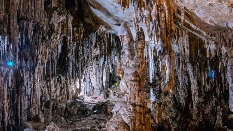 Động Puông vẻ đẹp kỳ bí giữ đại ngàn