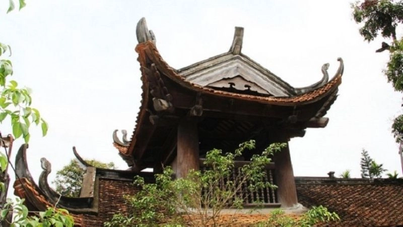 Khám phá vẻ đẹp thanh sắc của Chùa Chuông