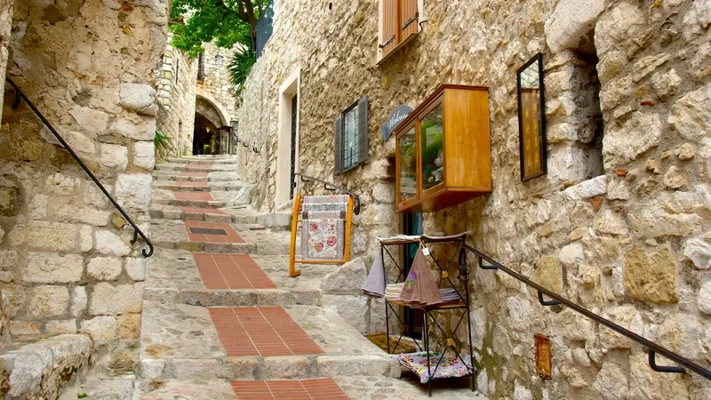 Du lịch French Riviera là trải nghiệm tuyệt vời