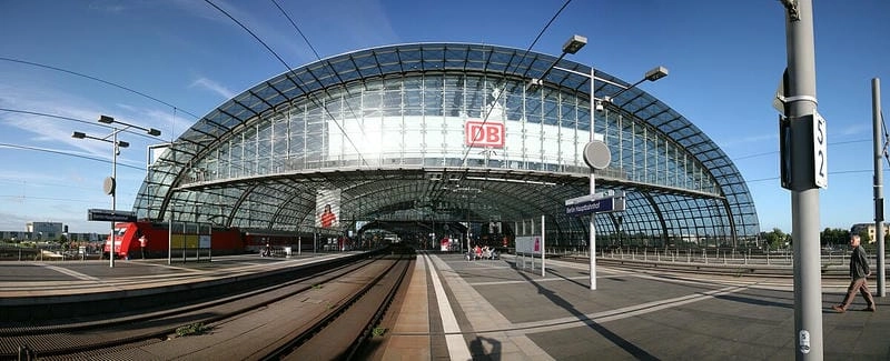 Tận hưởng vẻ đẹp Berlin Hauptbahnhof hình ảnh đặc sắc