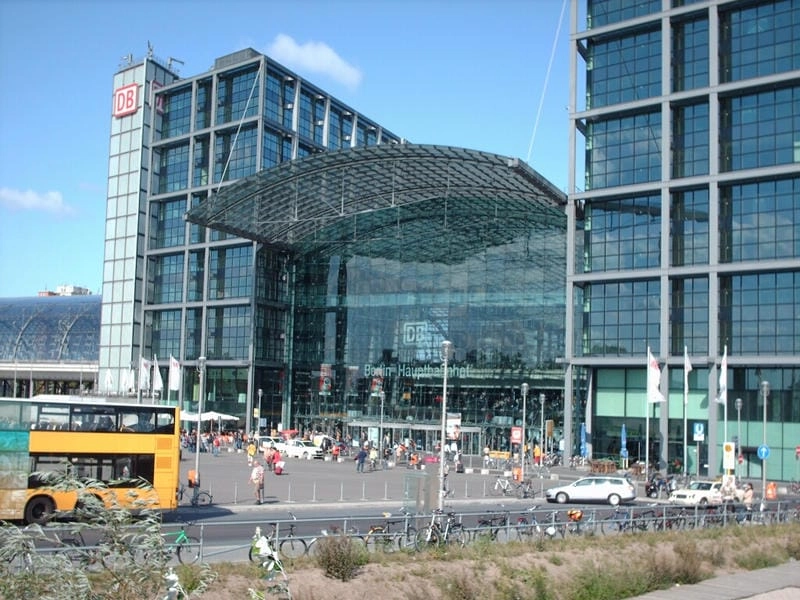 Chiêm ngưỡng kiến trúc Ga Trung tâm Berlin hiện đại