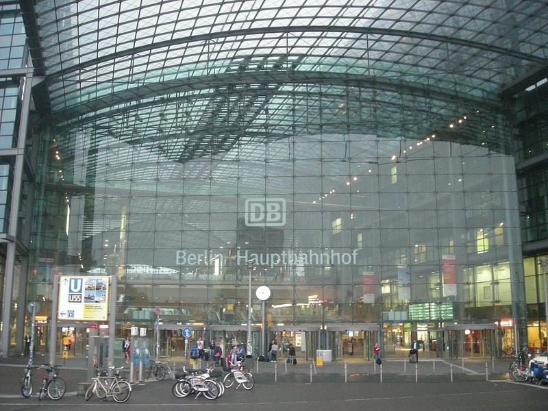 Ngắm nhìn thiết kế Ga Trung tâm Berlin độc đáo và tinh tế