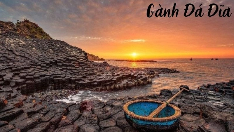 Đôi nét về Gành Đá Đĩa và sức hút kỳ quan