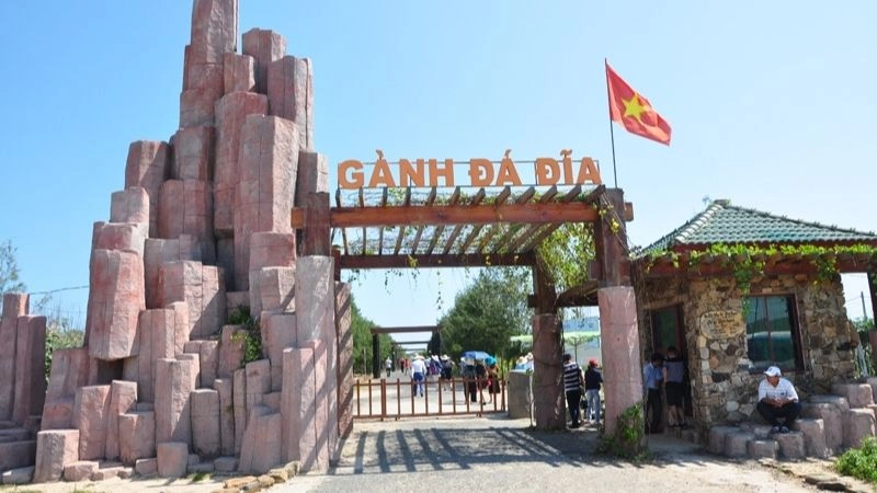 Cách di chuyển đến Gành Đá Đĩa dễ dàng