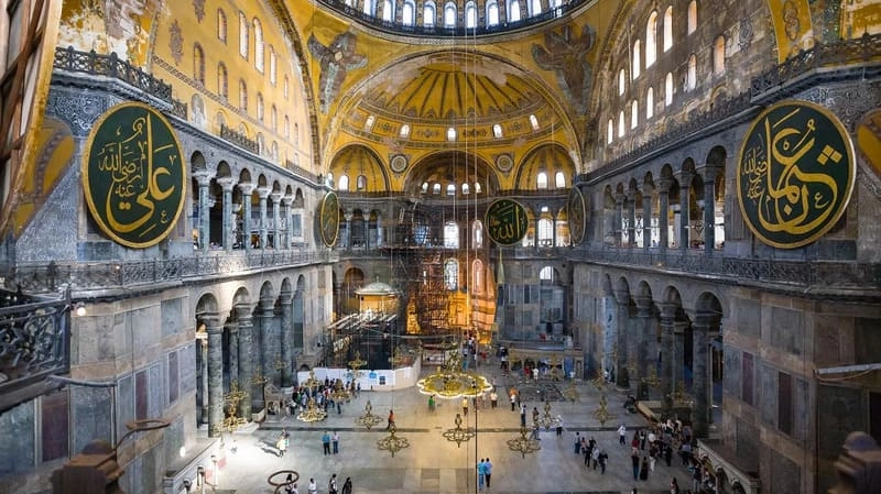 Kiến trúc độc đáo làm nên tên tuổi Hagia Sophia