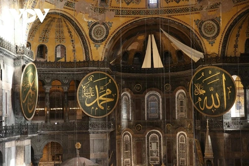 Chiêm ngưỡng Hagia Sophia hình ảnh tuyệt đẹp tại Hagia Sophia