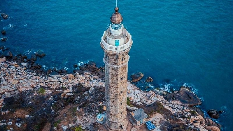 Hải đăng Kê Gà Bình Thuận ảnh đẹp giữa biển