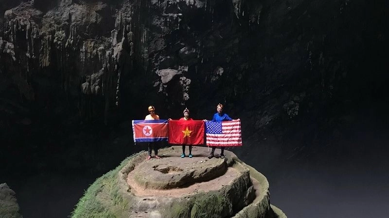 Cảnh quan Hang Sơn Đoòng làm say lòng du khách