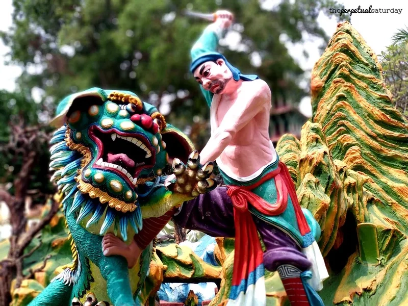 Haw Par Villa nổi bật với tượng điêu khắc sống động