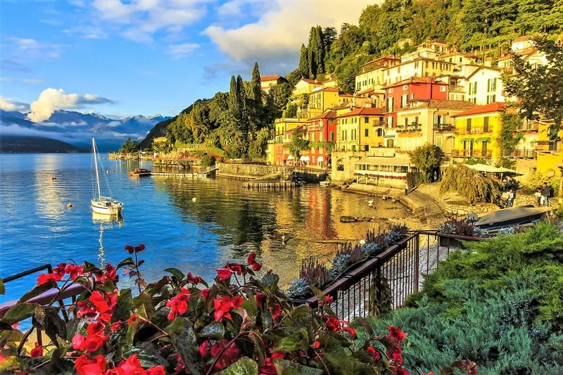 Du lịch Hồ Como khám phá vẻ đẹp thanh bình của miền Bắc Ý