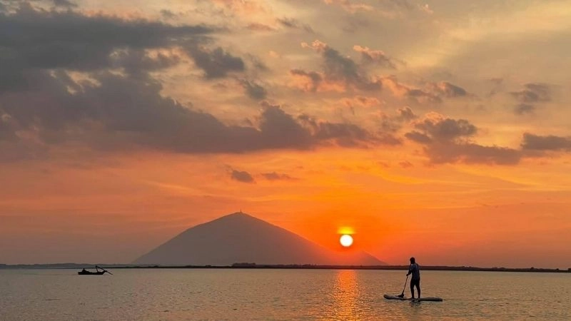 Du lịch Tây Ninh trải nghiệm Hồ Dầu Tiếng