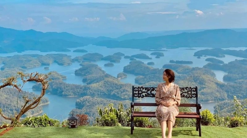 Cảnh đẹp Hồ Tà Đùng làm say đắm lòng người