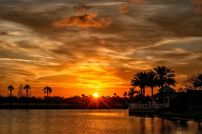 Hoàng hôn Lý Sơn - Khoảnh khắc lãng mạn bên biển