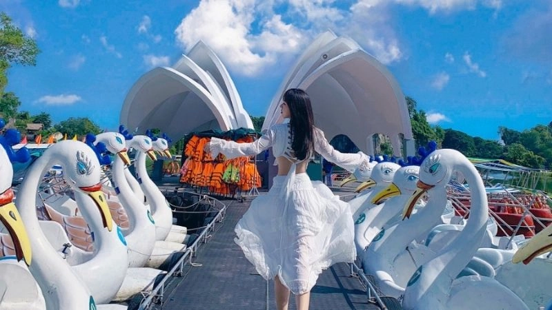 Thiên nhiên Bửu Long xanh mát yên bình