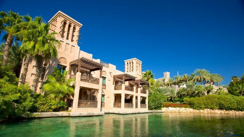 Khu nghỉ dưỡng Madinat Jumeirah trải nghiệm abra ride