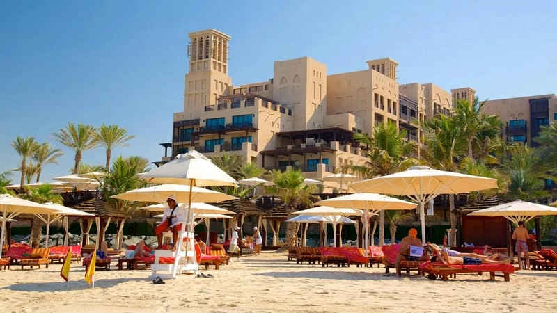 Mua sắm và ẩm thực phong phú ở Souk Madinat Jumeirah