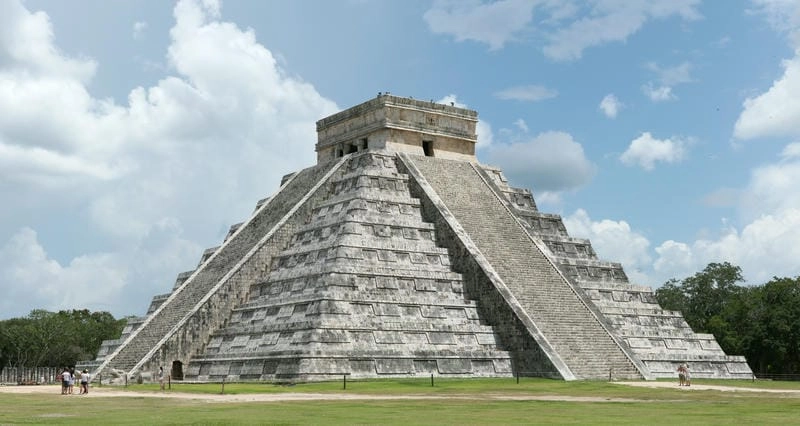 Kim tự tháp Chichen Itza – kiến trúc bậc thang độc đáo của người Maya