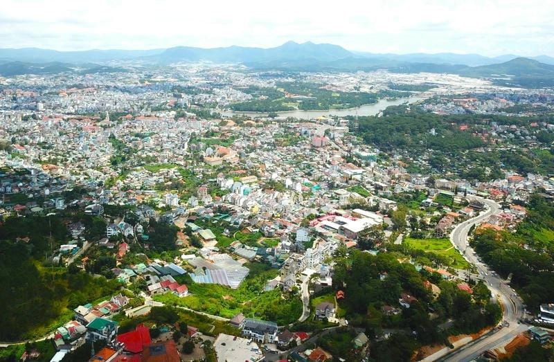 Cảnh quan Lâm Đồng nhìn từ trên cao