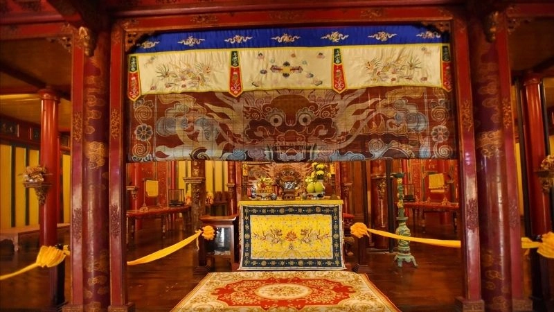 Lăng tẩm Huế minh chứng cho lịch sử vàng son