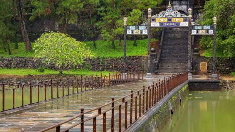 Kinh nghiệm cá nhân khi khám phá Lăng Minh Mạng