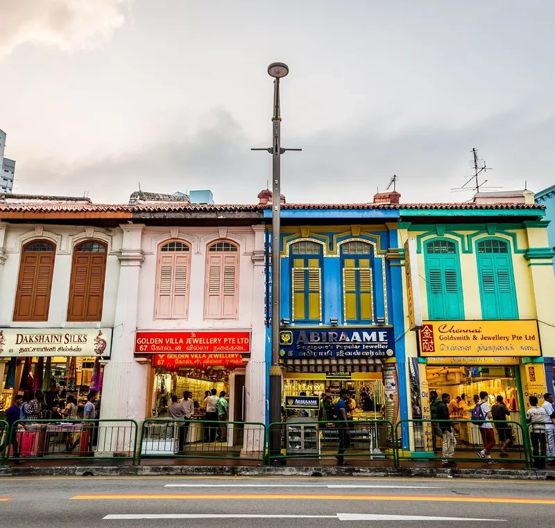 Little India thu hút du khách với sắc màu tươi mới