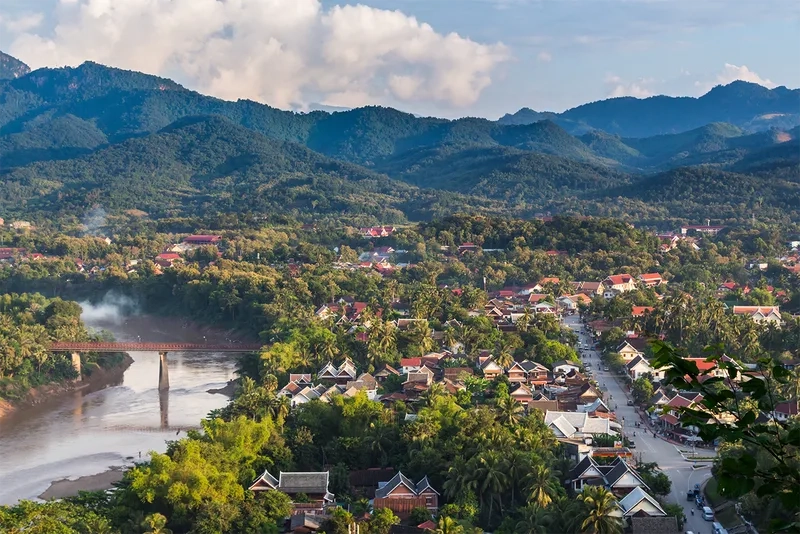 Một ngày bình yên trôi qua ở Luang Prabang