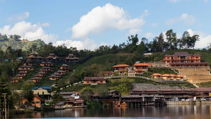 Đường đèo Mae Hong Son thử thách và tuyệt đẹp