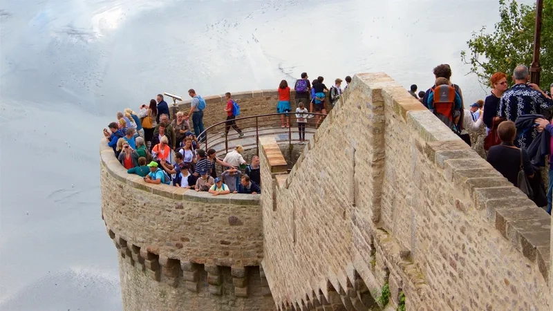 Kinh nghiệm tham quan Mont Saint-Michel