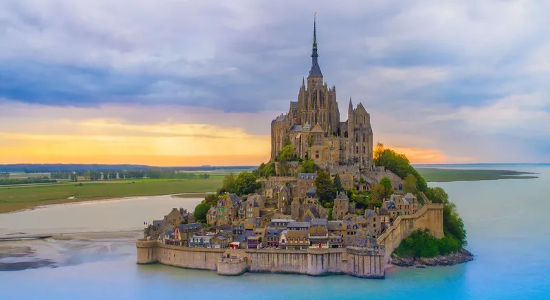Đôi nét về Mont Saint-Michel