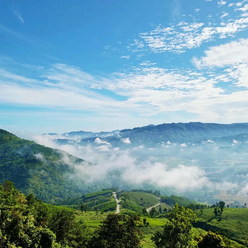 Ảnh mùa đông lạnh giá Kon Tum lung linh sắc màu