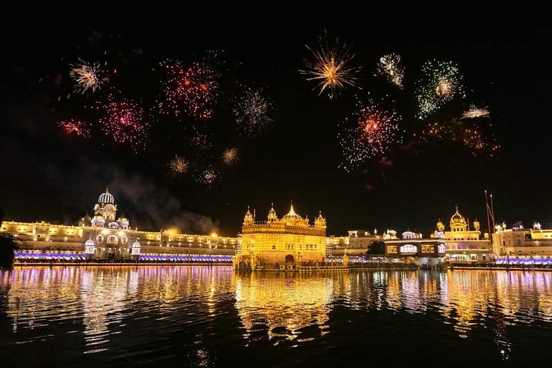 Không khí rực rỡ của mùa đông lễ hội Diwali Ấn Độ làm nức lòng du khách