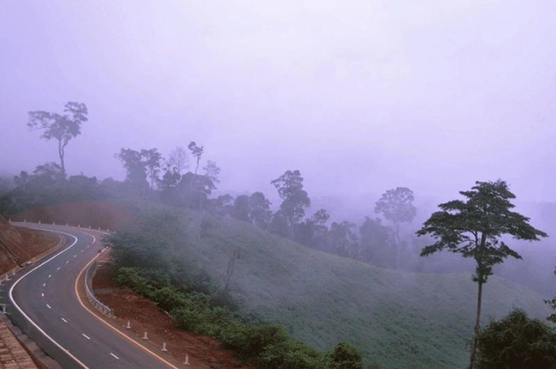 Kon Tum thơ mộng mùa đông sương mù thu hút lòng người