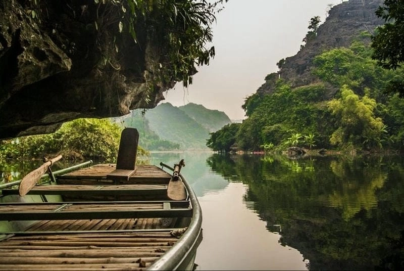 Mùa đông Tam Cốc thơ mộng tràn đầy sắc sương mù