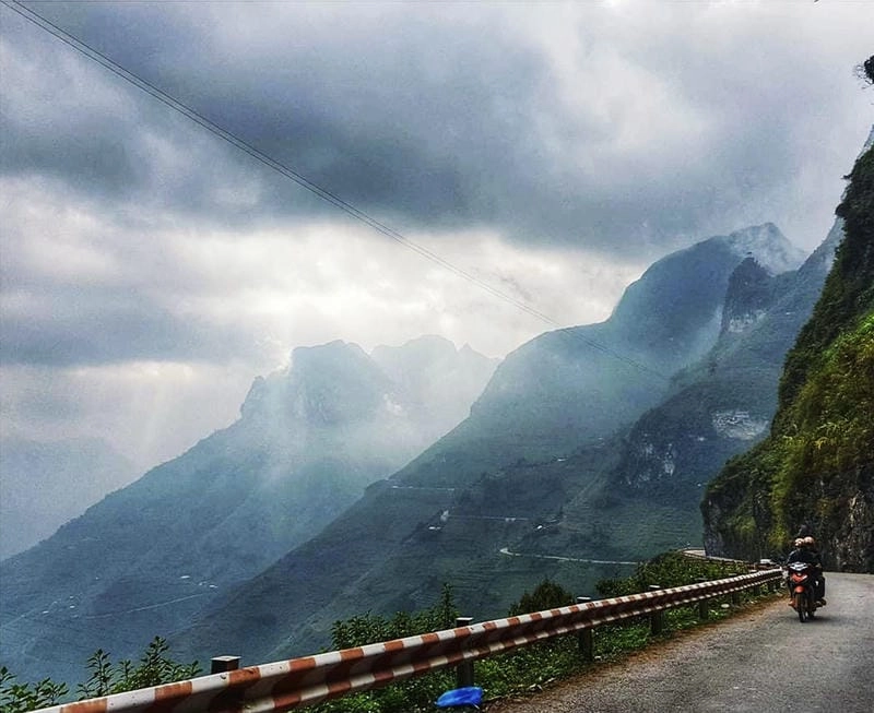 Đèo Khau Phạ huyền thoại giữa trời đông lạnh giá