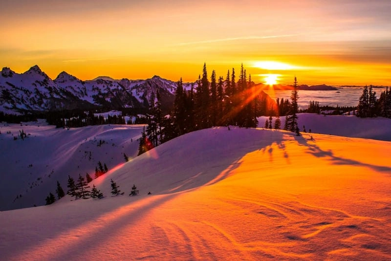 Hoàng hôn Nevada mùa đông tuyết rơi ở Mỹ