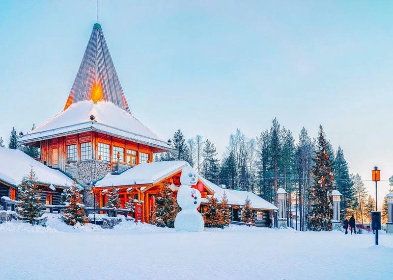 Vẻ đẹp của mùa đông tuyết rơi Lapland Phần Lan làm say lòng người