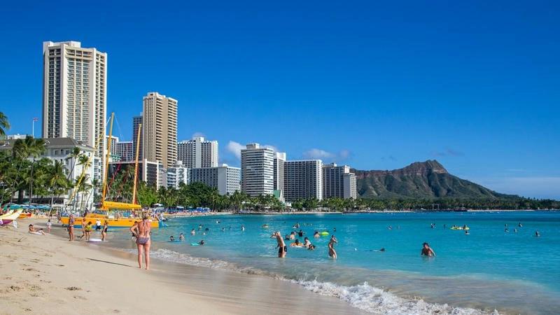 Mùa hè Hawaii rực rỡ cùng Waikiki