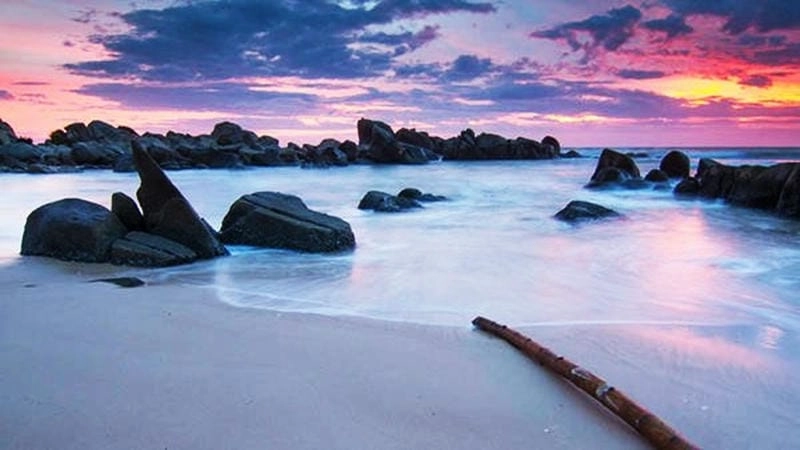 Thơ mộng rực hồng là hoàng hôn Bình Thuận