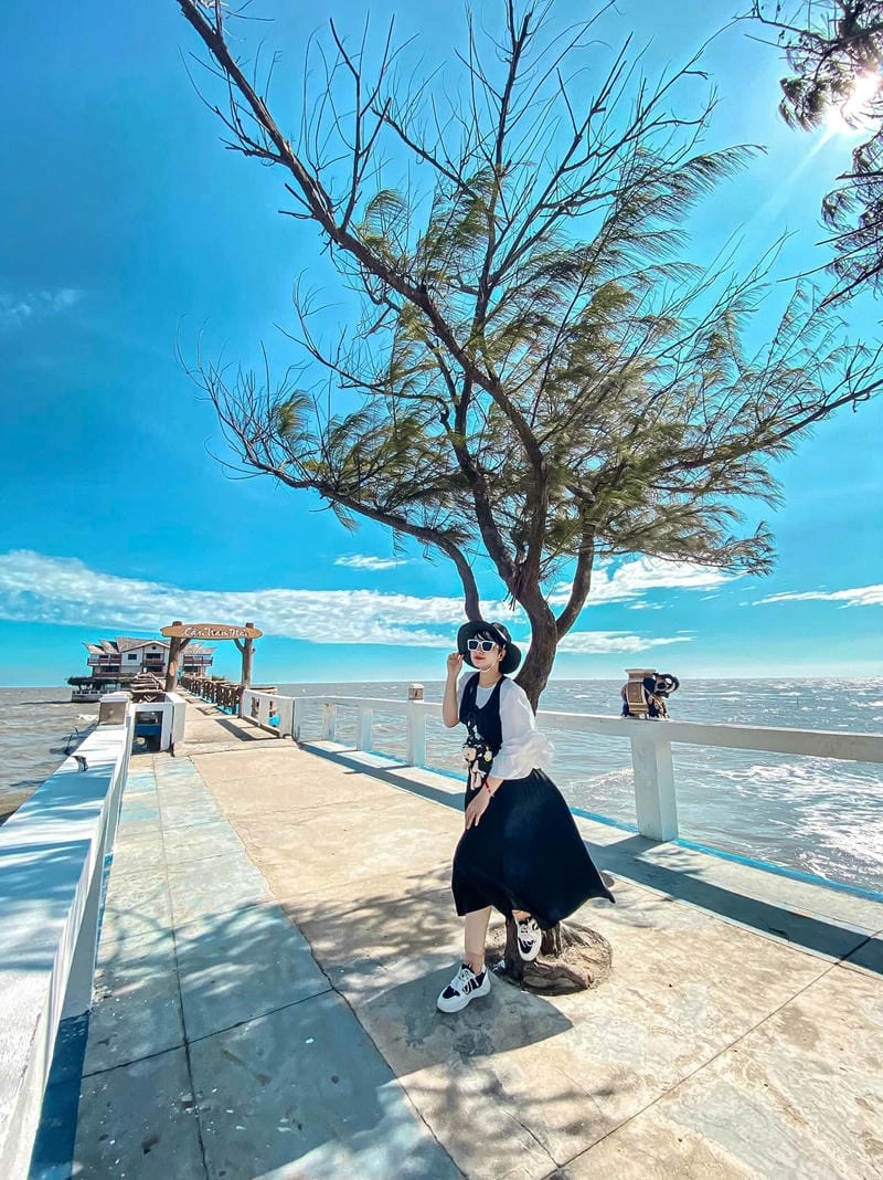 Đừng bỏ lỡ các hoạt động phải thử khi ghé biển xanh rì Cần Giờ