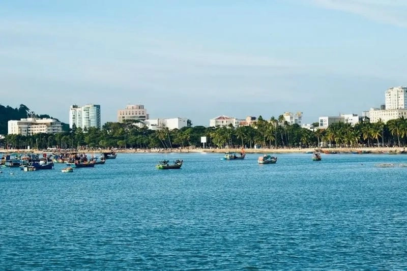 Nồng nàn sắc nắng mùa hè thơ mộng
