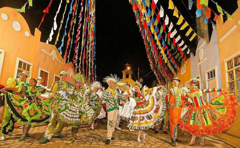 Rio Carnival rực rỡ và tràn đầy niềm vui
