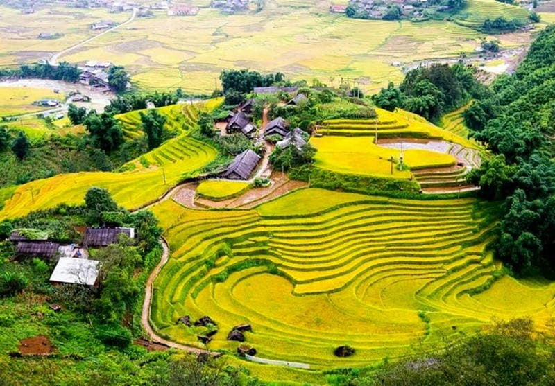 Tầng tầng lớp lớp ruộng bậc thang Hà Giang