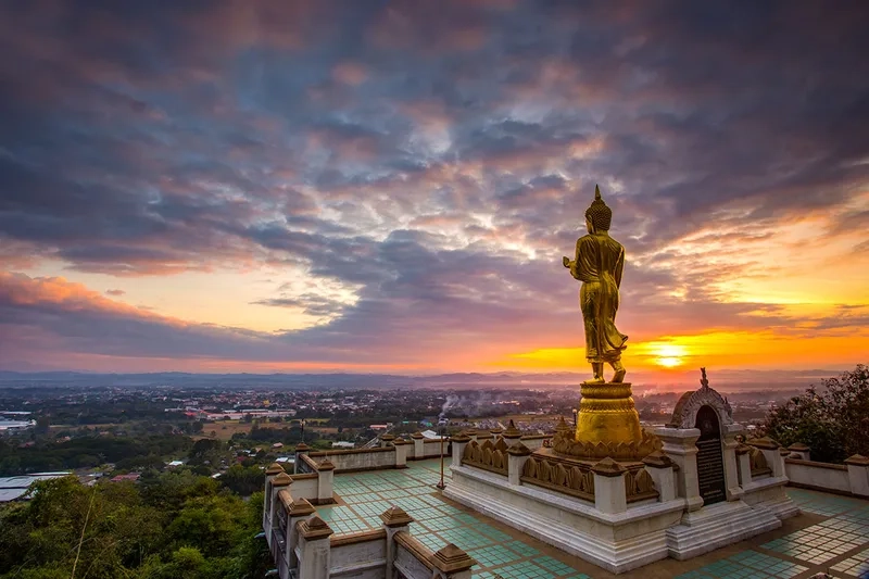 Nan đẹp dịu dàng như bức tranh thủy mặc sống động