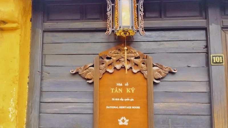 Cách di chuyển đến nhà cổ Tấn Ký