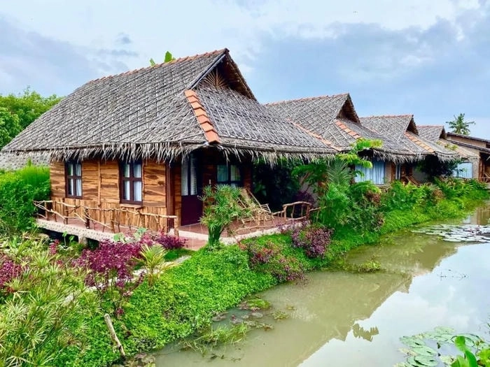Khám phá nội thất nhà lá Cần Thơ mộc mạc đậm chất miền Tây