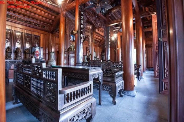 Ngắm bình minh nhà rường Quảng Trị yên bình đầy chất thơ