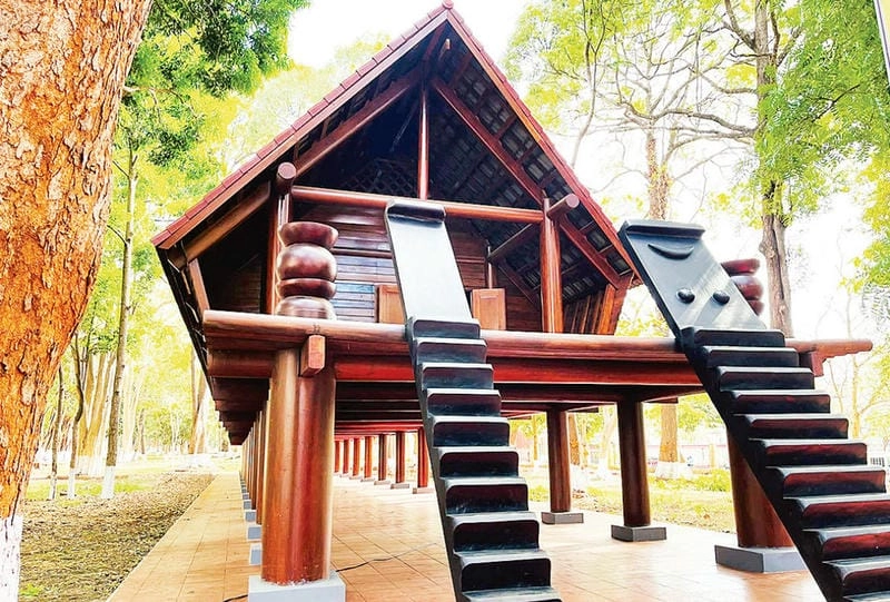 Trải nghiệm văn hóa Nhà sàn Ê Đê Gia Lai đậm chất Gia Lai truyền thống