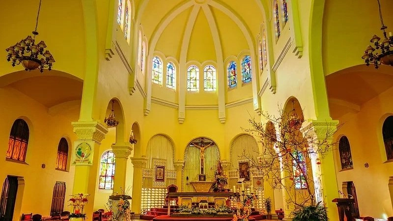 Kiến trúc Nhà thờ Con Gà đậm phong cách Pháp