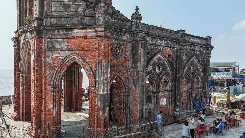 Nhà thờ đổ Hải Lý mang nét đẹp vừa cổ kính vừa lạ